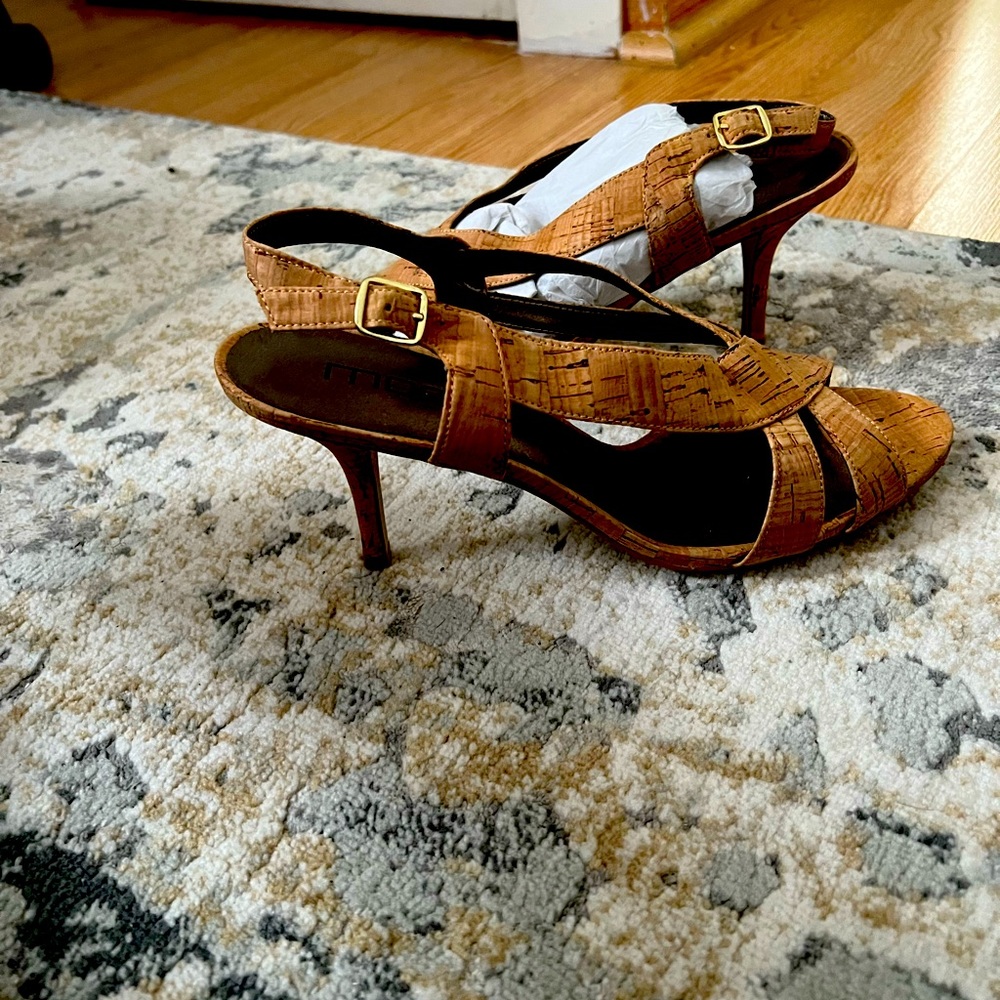 Leather cork look sandals